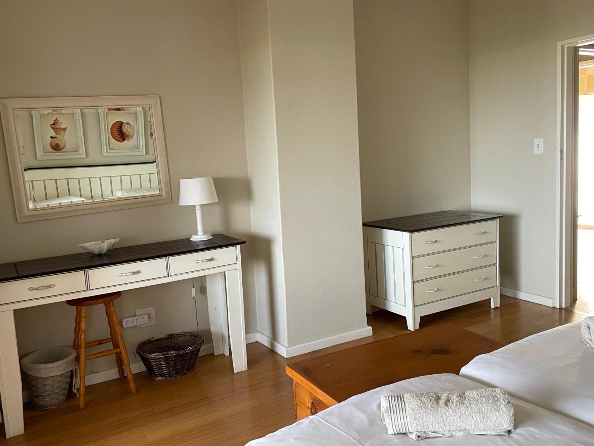 Plett House Apartment *